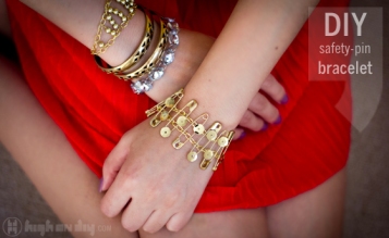 DIY-Gold-Sequins-Safety-Pin-Chain-Bracelet7